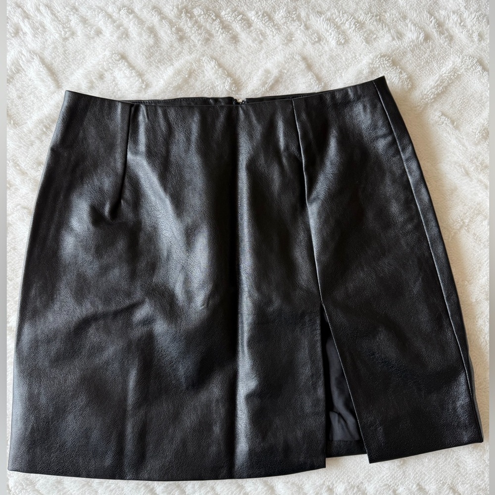 ~SOLD~Forever 21 Black Faux Leather Skirt